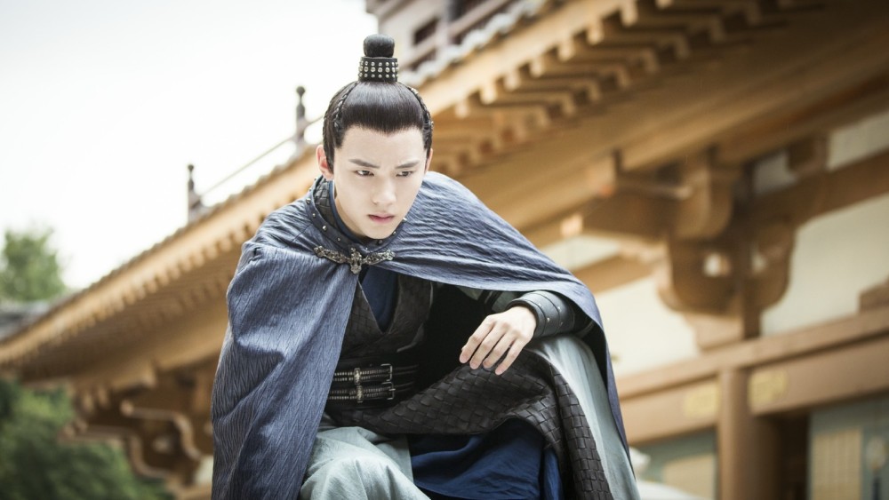 《凤归四时歌》收官 周翊然饰演冷面侍卫钟离_腾讯新闻