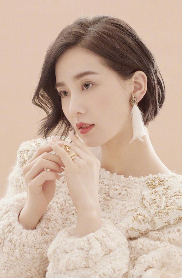 刘诗诗|相差17岁的老少恋，头婚嫁二婚，刘诗诗为何着急情定吴奇隆？