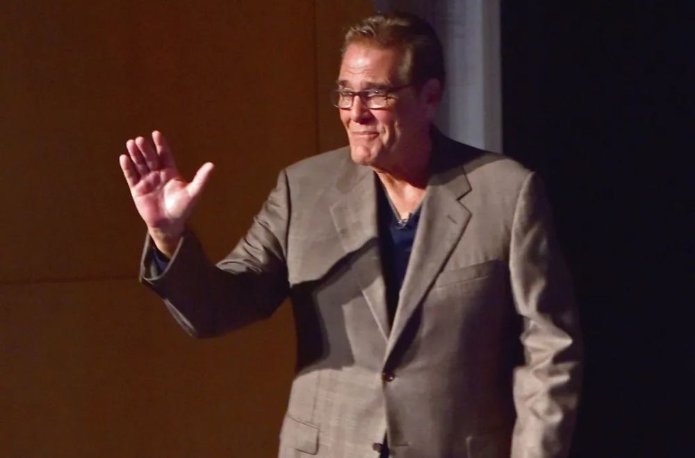 特朗普|美著名主持人刚说完“新冠是谎言”，第二天就得到一个坏消息