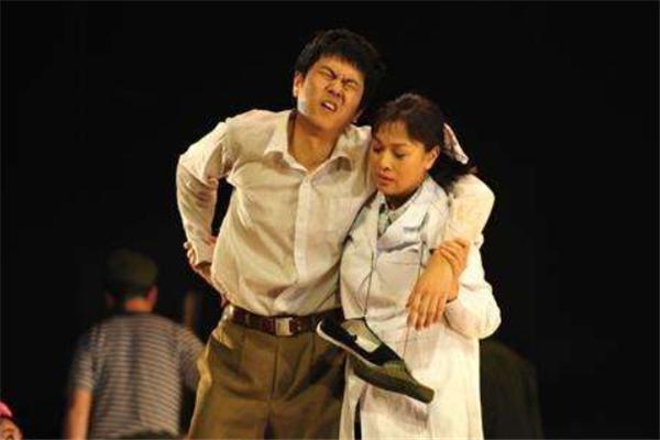 初读不懂陈清扬再看恋上王小波黄金时代俗却真诚的灵魂