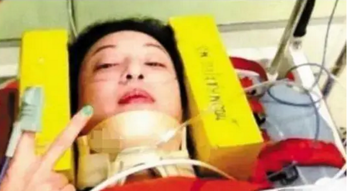 陈松伶|港圈的姐姐们，真是又美又飒又励志啊