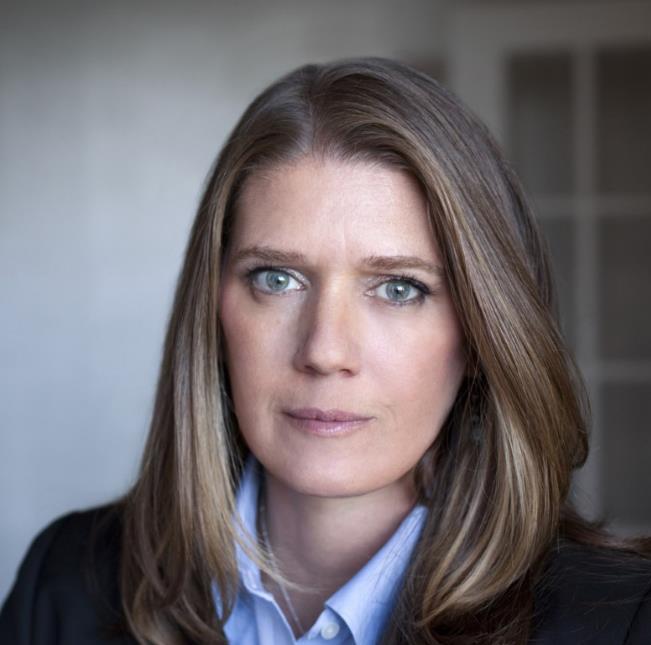 玛丽-特朗普|特朗普侄女猛批伊万卡：在网上滔滔不绝，实事一件也没做