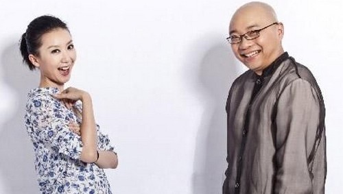 前央视知名主持人王凯带妻子辞职创业如今活成人生赢家