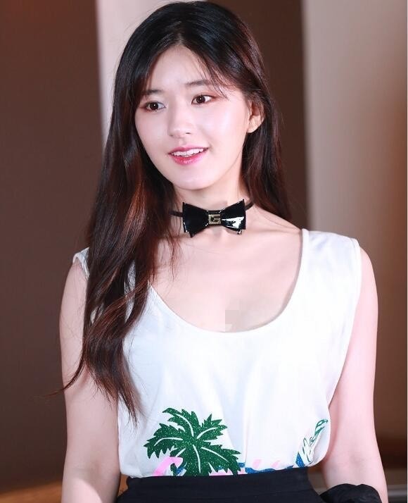 赵露思|赵露思丁禹兮暗戳戳发糖？生图美上热搜，网友：当我们是傻子？