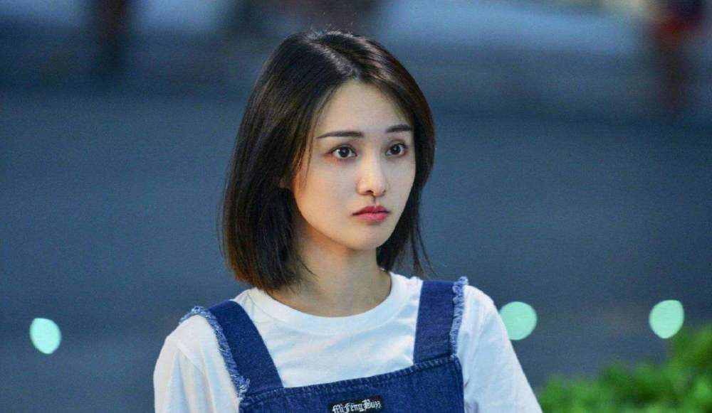 吴昕|真为蓝盈莹不值！吴昕所为和郑爽如出一辙，粉丝还好意思辩驳