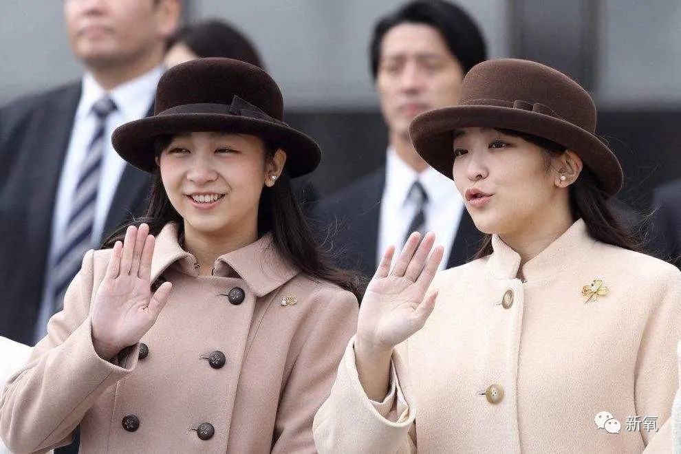 何超莲|结婚得5亿，生娃再5亿！这赌王豪门女婿的位置总算坐稳了