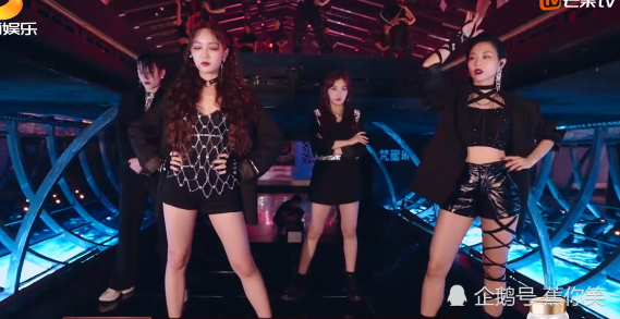 蓝盈莹|公演加分赛，张雨绮力挺张含韵出战，蓝盈莹错失机会很憋屈