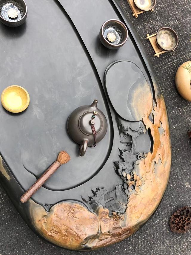 雕刻|门口的2块石头放了好久，却被朋友拉去雕成茶盘，帮我看看亏了没