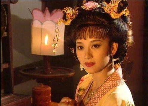 就在前天,又一位老艺术家离世,曾在《康熙王朝》中饰演"容妃"