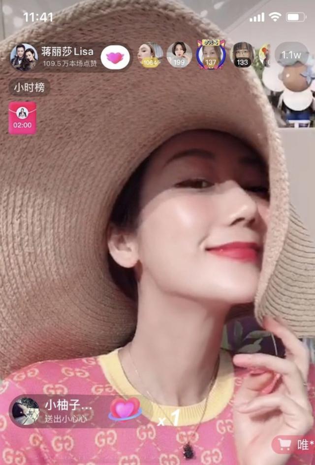 陈浩民|50岁陈浩民放弃月租14万豪宅搬回旧居，收入锐减一人养六口压力大