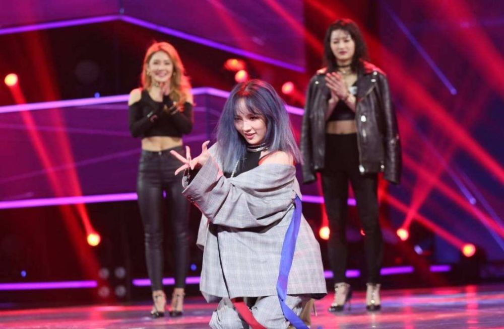 乘风破浪的姐姐|孟佳垫底早就有了苗头，早前曝光的《浪姐》淘汰名单，她赫然在列