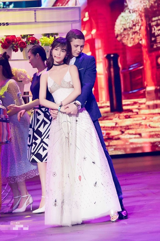 丁小样|父母爱情：别小瞧只有3个镜头的丁小样，她年纪轻轻早在国外获奖