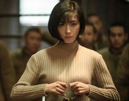 万茜|万茜实力再遭质疑，《新世界》男主男配女配都入围白玉兰，独缺她