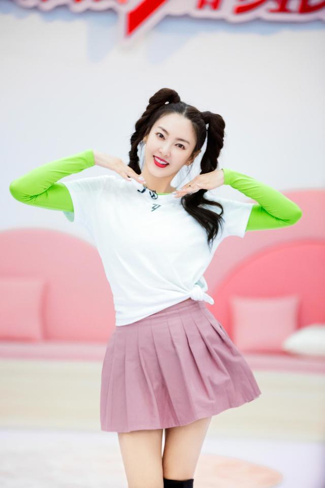 沈梦辰|《浪姐》两次公演人气对比：宁静太稳，吴昕升13名，沈梦辰降12名