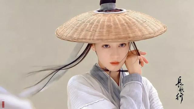 迪丽热巴|迪丽热巴最新采访状态差，半年连扑两部剧压力太大？