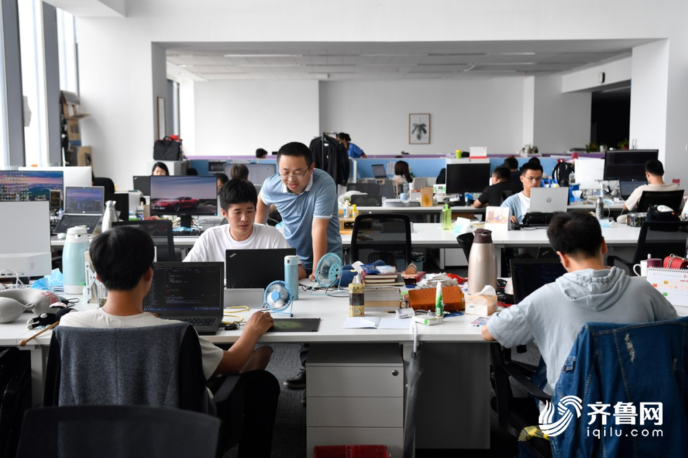 区块链|浪潮区块链技术员：摸黑探路者，半年创造国家专利240项