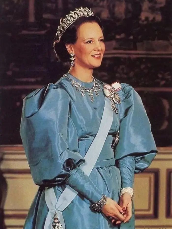 玛格丽特二世|一个女人，貌美、有钱、权势倾天，却活成这样……