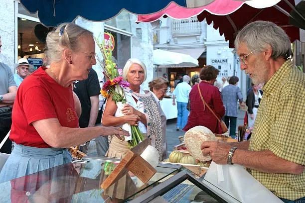 玛格丽特二世|一个女人，貌美、有钱、权势倾天，却活成这样……