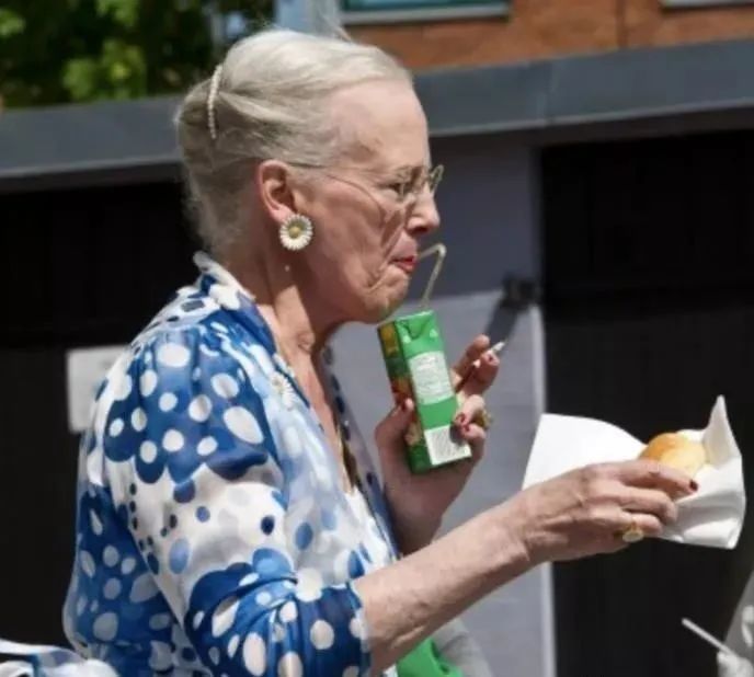 玛格丽特二世|一个女人，貌美、有钱、权势倾天，却活成这样……