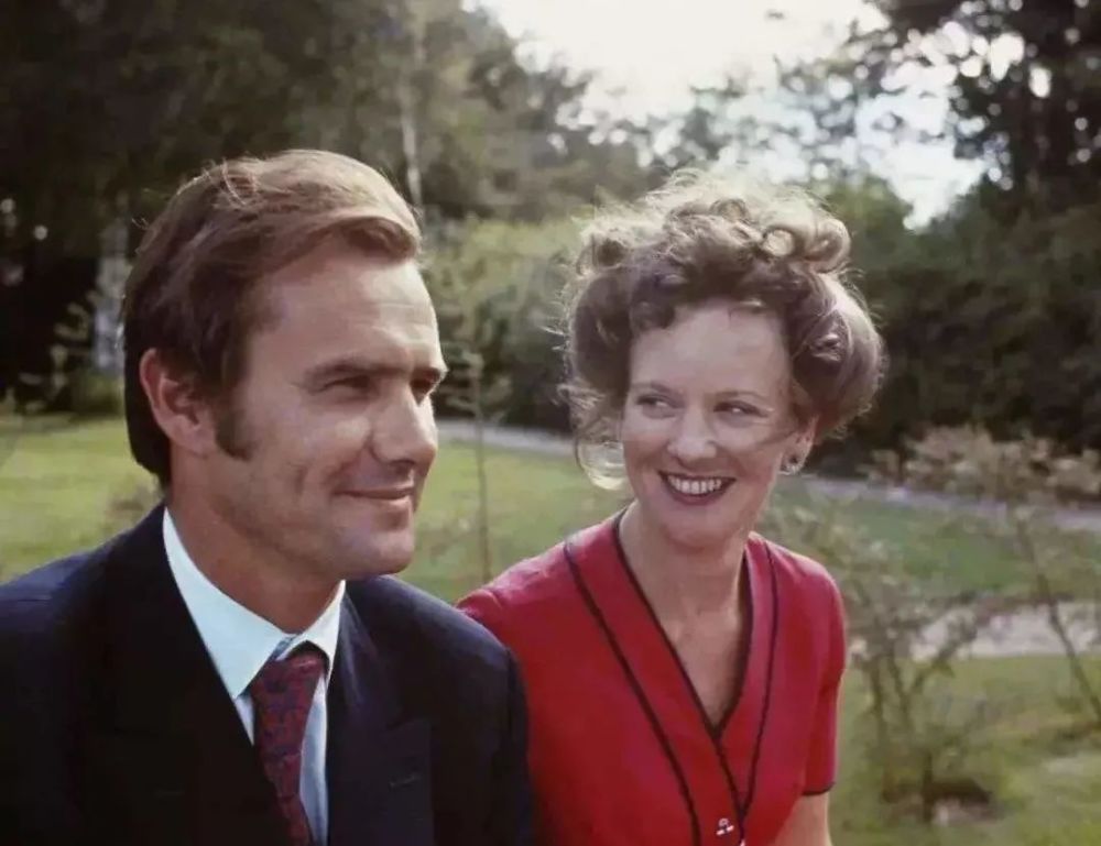 玛格丽特二世|一个女人，貌美、有钱、权势倾天，却活成这样……