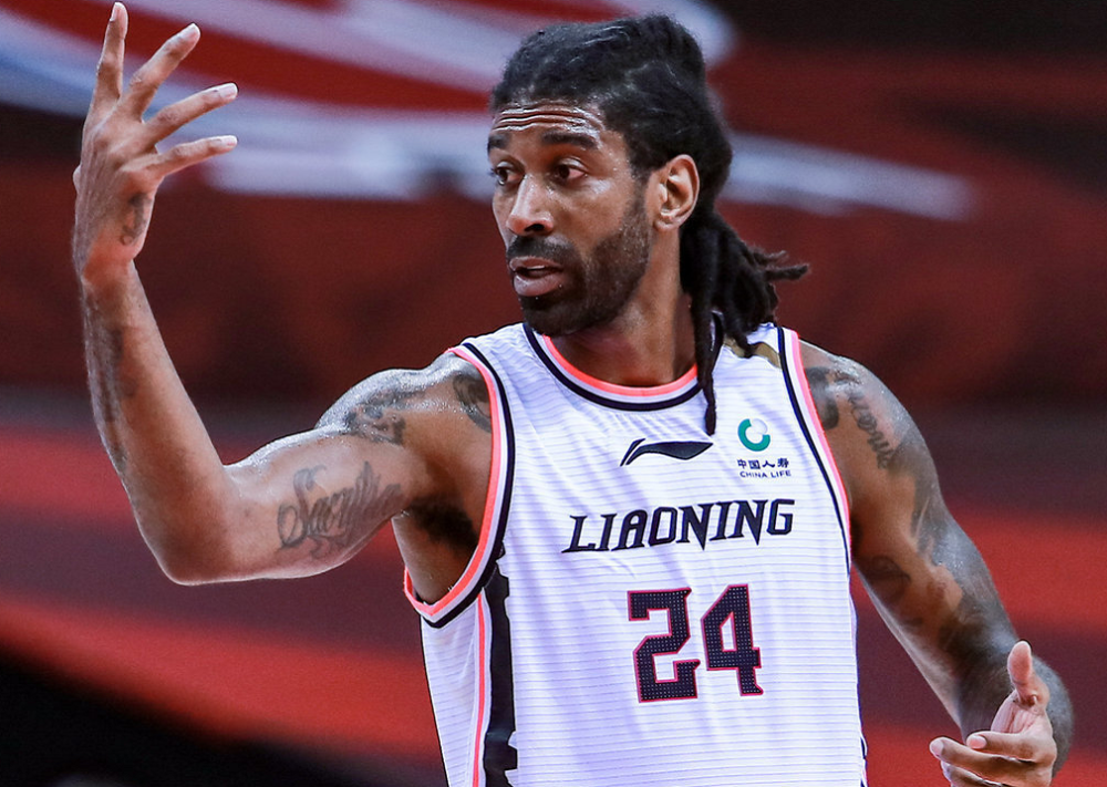 年薪30万的梅奥!打脸史蒂芬森:这才是外援应有的打球态度