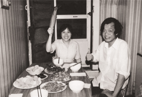 王小波|23年前王小波去世时，葬礼无一同行送行，1月后却被同行捧上神坛