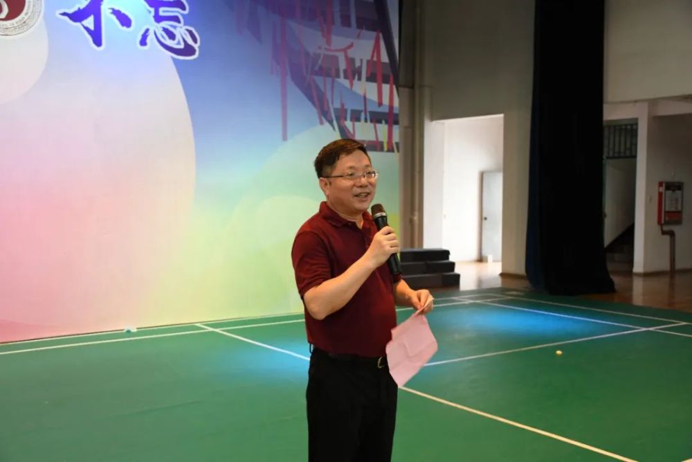 今天莆田一中校园沸腾了还没看完就泪目了