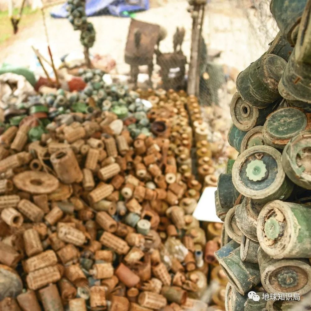 地雷|柬埔寨，一个踩在地雷上的国家