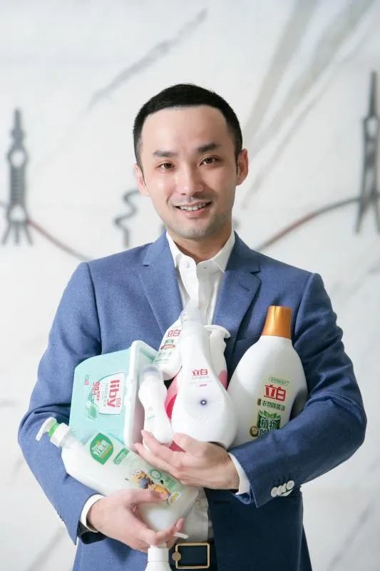 立白接班人陈泽滨:我给两位老板打工|立白集团|陈泽滨|潮汕|陈凯旋