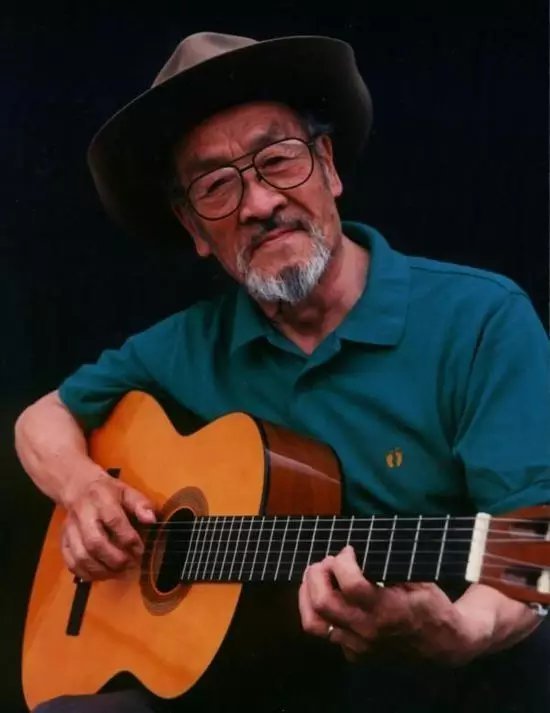 三毛|29年前，三毛在医院上吊自杀，王洛宾知道后连喝八瓶烈酒最终病倒