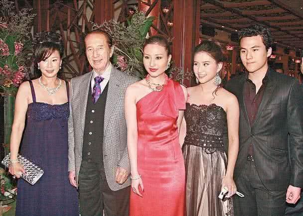 何鸿燊|赌王四位太太：二太精明，三太温婉，四太痴情，原配黎婉华一直被误会