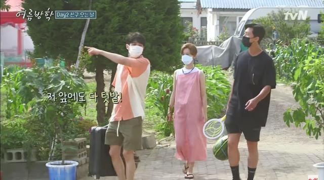 朴叙俊|朴叙俊成为综艺节目《暑假》的第一位客人