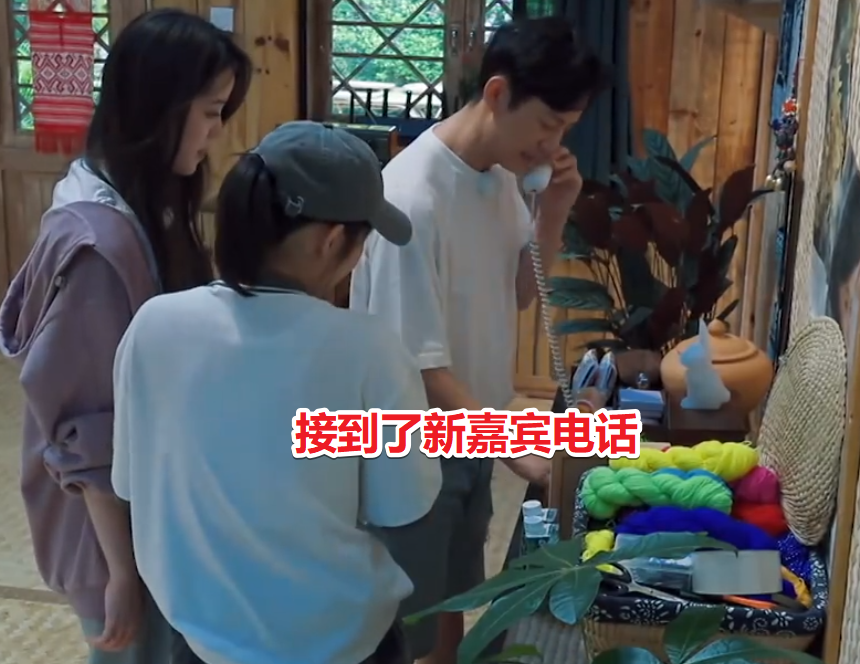 宋丹丹|《向往4》心动嘉宾回归，宋丹丹陈赫爆笑交流，让何炅喝水被呛到