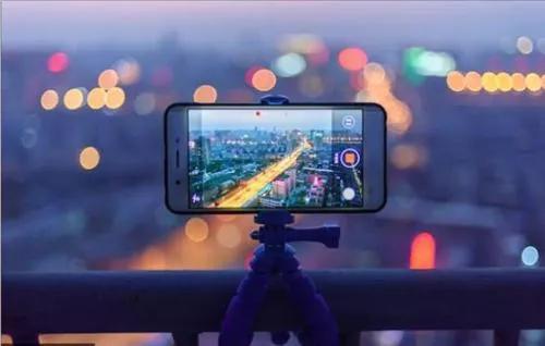 youtube|YouTube里那些时空穿越者，精神病人还是另有隐情？