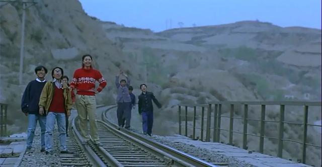 豆瓣83站台时代列车的汽笛响起贾樟柯闭上眼做了个旧梦