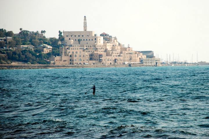 北京|90后男孩，从月薪4000到月入10万，他说：物质才是爱情的基础