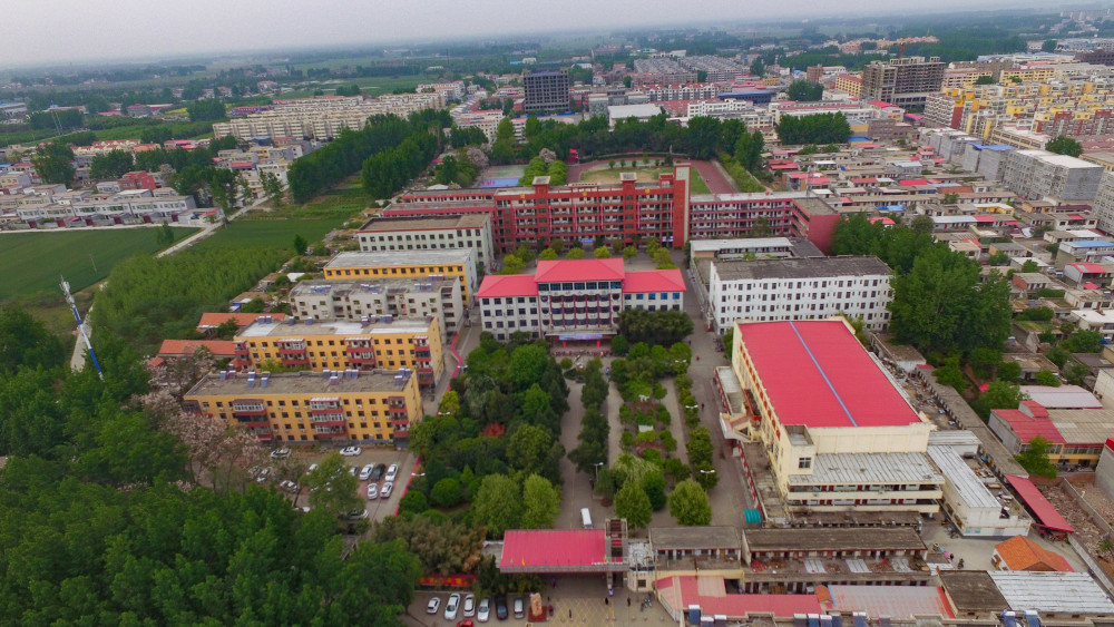 舞阳一高漯河实验高级中学漯河实验高级中学,位列河南省级示范性高中