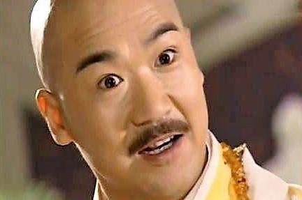 金庸|金庸先生笔下，有六位所谓的高手，表现得却名不符实