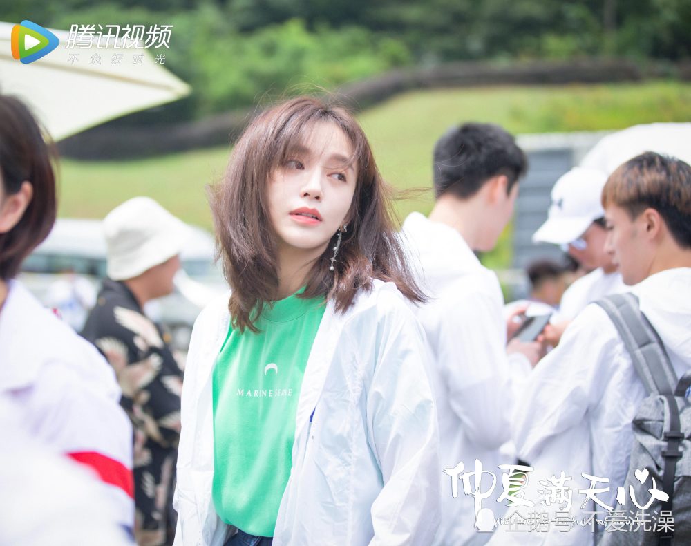 许魏洲,杨超越主演的《仲夏满天心》7月底即将上线,你萌期待嘛