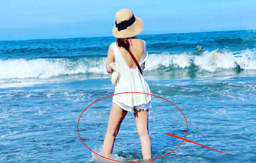 林心如|林心如晒老公视角泳装照，甜美上衣搭配超短裤，真实身材一目了然