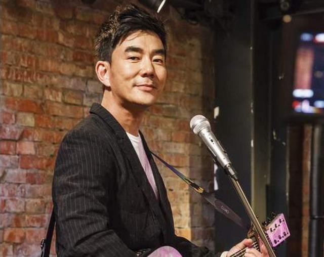 任贤齐|恩人有难出手相助，和妻子恩爱多年没有绯闻，任贤齐真是个好男人