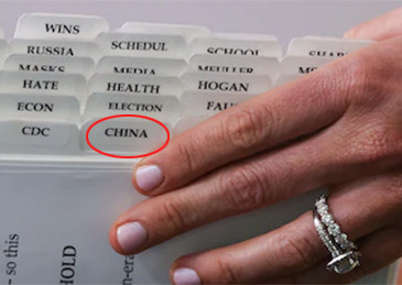 白宫发言人|白宫发言人神秘文件夹曝光，果然有“China”标签