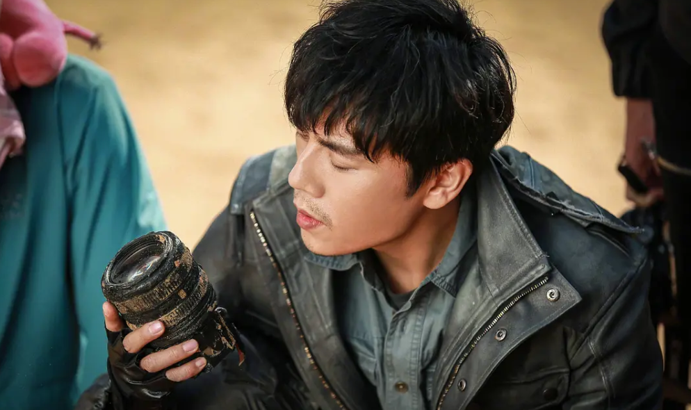 吴邪|秦昊经典“沙海邪”在前，《重启》朱一龙版的吴邪也毫不逊色