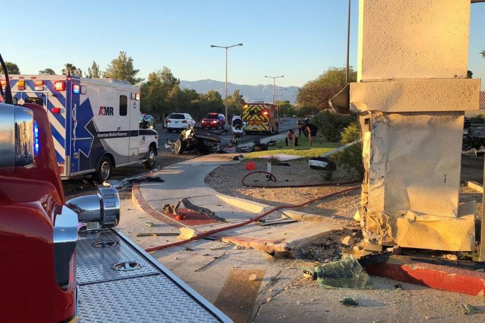 美国拉斯维加斯|女子酒后与丈夫飙车时发生车祸，1岁宝宝从车中被抛出当场死亡