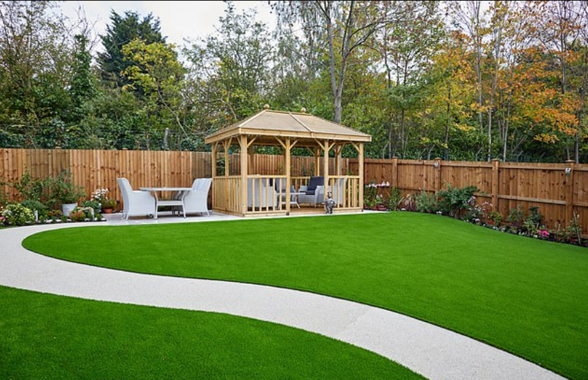 人造草坪|假草趁疫情“入侵”英国家庭，专家表示这个有很大隐患