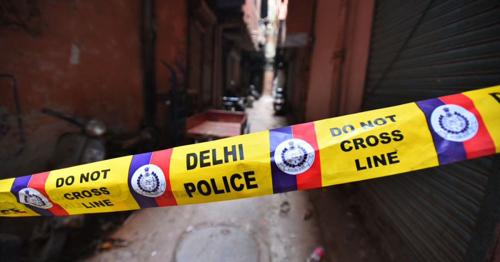 自杀|男子下班回家发现母亲和妹妹都被杀害，妻子第二天也上吊自杀