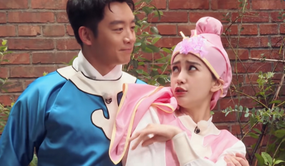 跑男周五cp营业李晨故意让着蔡徐坤吴磊不敢再有好胜心