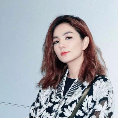 ella|39岁结婚8年的Ella发福，你羡慕她嫁得好，我却看到幸福的另一面