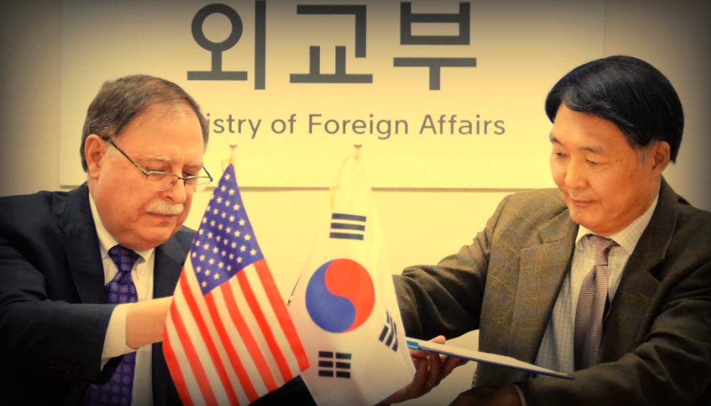 特朗普|美方接连惩罚2个盟友：特朗普“报复”德国之后，也没放过韩国