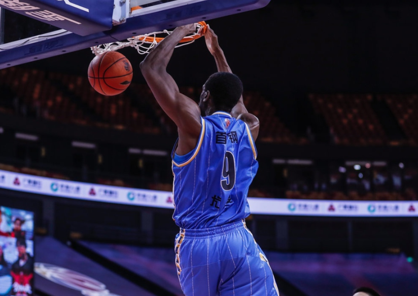 cba|CBA又一争冠队横空出世 双外援轰43＋15吊打鱼腩